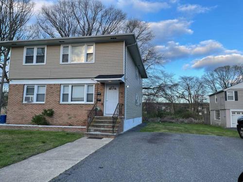 3 bedrooms near ocean avenue ,#longBranch in Long Branch, USA