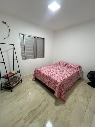 Apartamento charmoso no Guaruja near Nutre Mare Pizza Bar