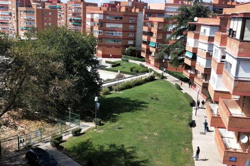 Palomar Móstoles SuperHost con Garaje 5 Pax Palomar Móstoles SuperHost con Garaje 5 Pax