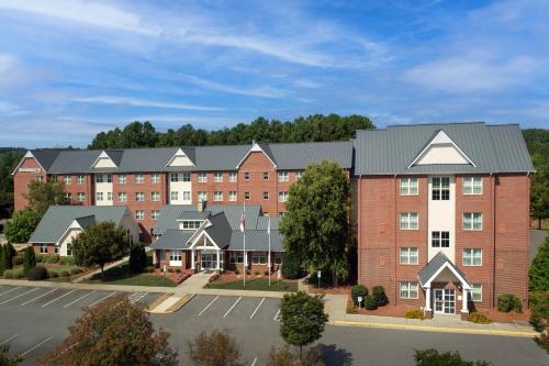 Residence Inn Greensboro Airport - image 11
