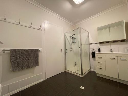 Springfield Stay - Don-gara Unit in พอร์ตเดนิสัน