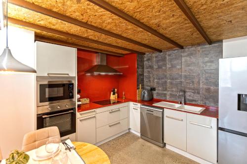Two-Bedroom Apartment image 5