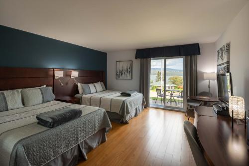Queen Room with Two Queen Beds