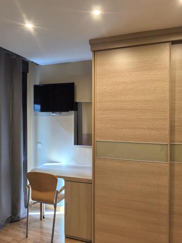 Hostal San Isidro - image 12