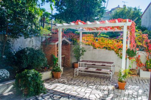 Villa Martinis - image 12
