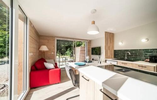 Complexe Ô songes de Saxel (Complexe O songes de Saxel) in Burdignin