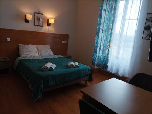 2 double beds
