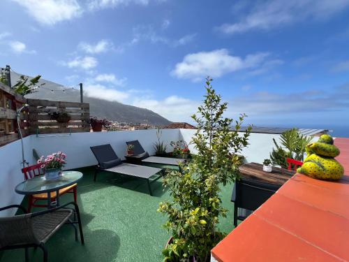 The Little Brezo Stone Home Tenerife 2