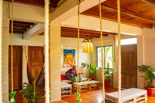 The Temple III, Mindo in 明多