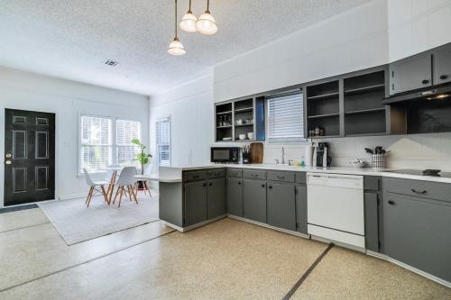 Charming 2-Bedroom House in the Heart of Lafayette in Lafayette, USA