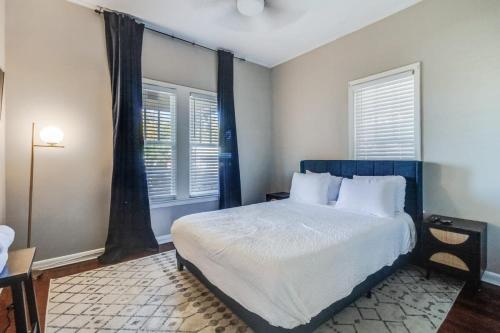 Charming 2-Bedroom House in the Heart of Lafayette in Lafayette, USA