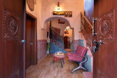 المرافق, Manazil Inn نزل المنازل in نزوى