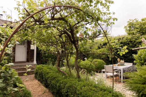 Exterior view, Mafeking by inspirestays-com in Benenden