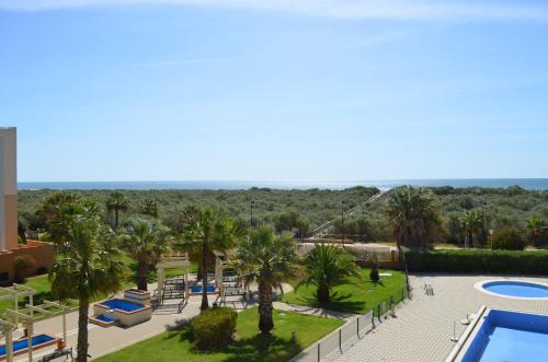 Los Pelícanos SOLMARES