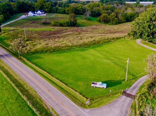 Crocketts Cabin in โคลัมเบีย (TN)