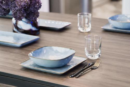 VEGAS OASIS CLOSE 2 STRIP! Private Hot tub & Heated Pool