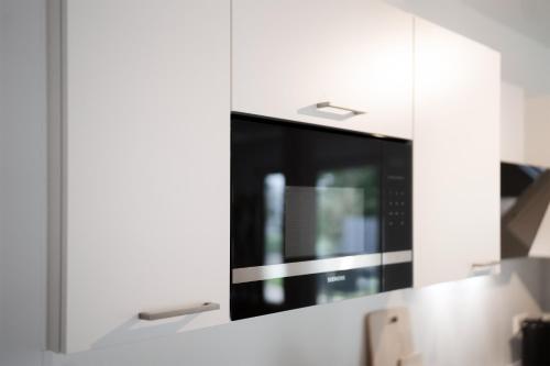 LaMiaCasa Grande Family-Business Groups-Airport-Fair-Uni-Base