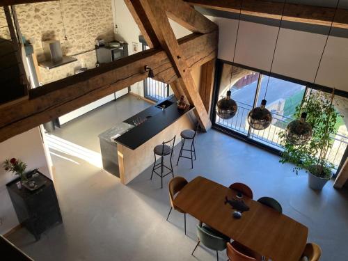 Vignerone atypique proche du canal du midi à 30 min des plages Vignerone atypique proche du canal du midi à 30 min des plages