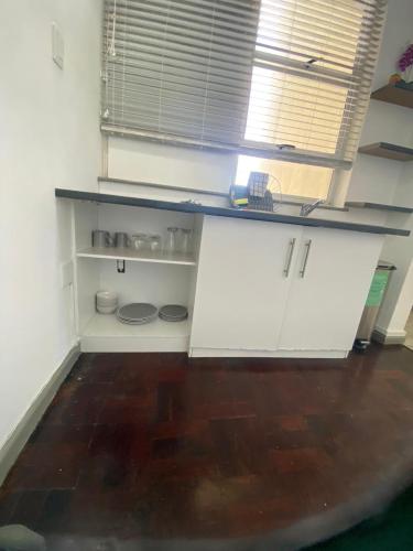 Modern rooms available close to the beach in Humewood in Port Elizabetas