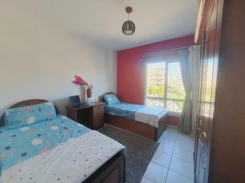 VIP Rehab home - easy check-in 24-7 bad - Tap to explore photos