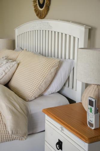 Beautiful home with short stroll to Havelock Village Beautiful home with short stroll to Havelock Village