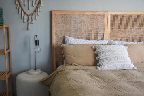 Beautiful home with short stroll to Havelock Village Beautiful home with short stroll to Havelock Village