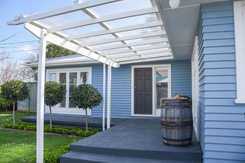 Beautiful home with short stroll to Havelock Village Beautiful home with short stroll to Havelock Village