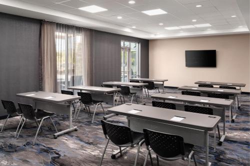 Fairfield by Marriott Inn & Suites Waycross - 회의실/연회장