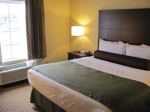 Cobblestone Inn & Suites - Ambridge Cobblestone Inn & Suites - Ambridge