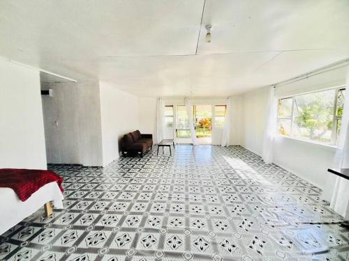 Tonga Airport Cottage - Entire Place