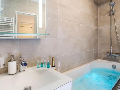 บริการและสิ่งอำนวยความสะดวก, "Astenperle I" at the Sahnehang ski lift in อัลทาสเทนแบร์ก