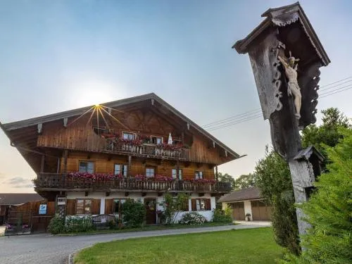Melf 3 Comfortable holiday residence in Reichersbeuern, Deutschland