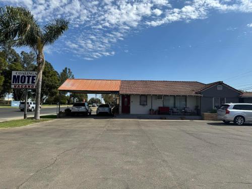 Exterior view, Coalinga Motel in Coalinga (CA)