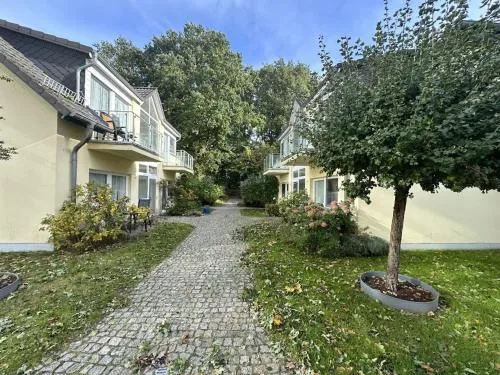 Lobbe mit direkter Strandlage in Middelhagen, Deutschland