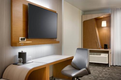 Courtyard by Marriott Los Angeles LAX/Hawthorne - image 12