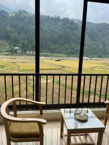 Homestay Hoa Thao - Bus ,Trek & motorbike in Mu Cang Chai
