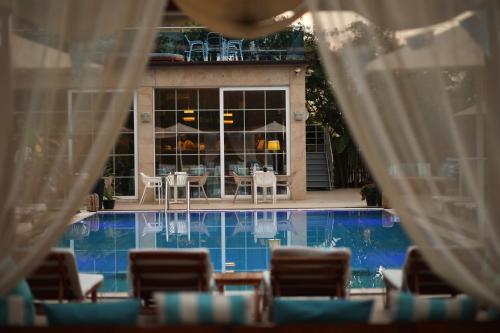 泳池, Marbella Beach Hotel in 戈列姆