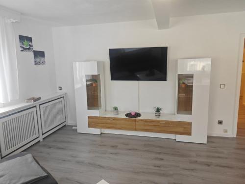 Work and Stay Attendorn 3 Schlafzimmer Neu Modernisiert Küche Bad Wohnzimmer Terrasse Work and Stay Attendorn 3 Schlafzimmer Neu Modernisiert Küche Bad Wohnzimmer Terrasse