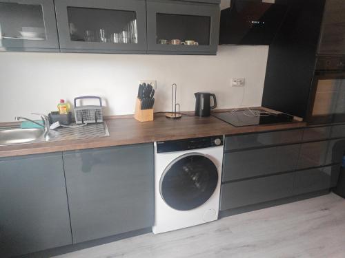 Work and Stay Attendorn 3 Schlafzimmer Neu Modernisiert Küche Bad Wohnzimmer Terrasse Work and Stay Attendorn 3 Schlafzimmer Neu Modernisiert Küche Bad Wohnzimmer Terrasse