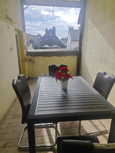 Work and Stay Attendorn 3 Schlafzimmer Neu Modernisiert Küche Bad Wohnzimmer Terrasse Work and Stay Attendorn 3 Schlafzimmer Neu Modernisiert Küche Bad Wohnzimmer Terrasse