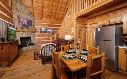 Highland Hideaway in Gatlinburg, USA