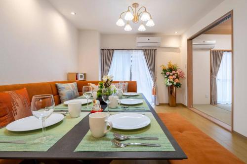 6 minutes to Namba facility on the 2nd floor