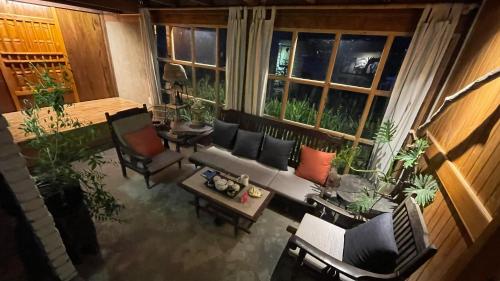 Double Room with Mountain View image 6