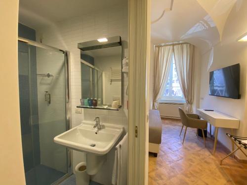 Dnb House Hotel - image 5