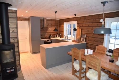 Oppdal ski in out 2 stuer 2 bad 4 sov nytt