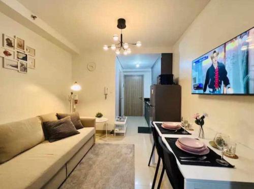 1 BR Apartment near SM Mall of Asia, Airport, Manila, Manila