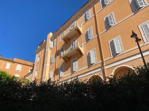 Dnb House Hotel - image 3