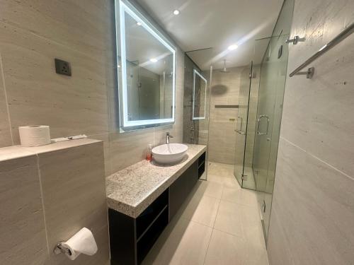 Holiday Suites at Star - image 5