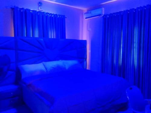 2 Bed - Sleeps 4 with Free Parking, Бенин-Сити (фото 8)