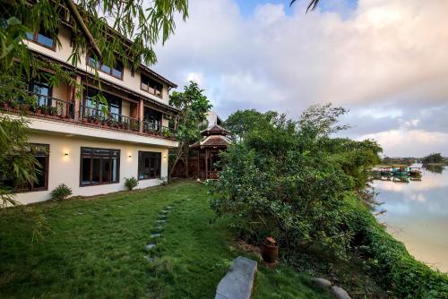 Garden, Art Museum Villa Hoi An  in Cam Nam